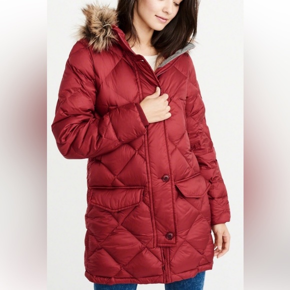 Abercrombie & Fitch Jackets & Blazers - Abercrombie & Fitch Down-Filled Parka Jacket Size XS Raspberry Red Fur Hood